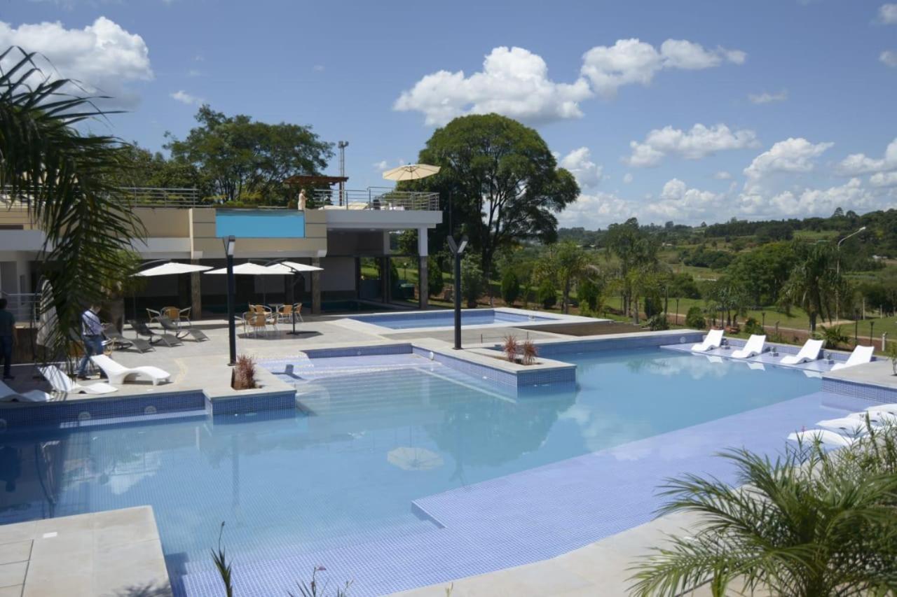 Austral Hotel Dos de Mayo Exterior photo